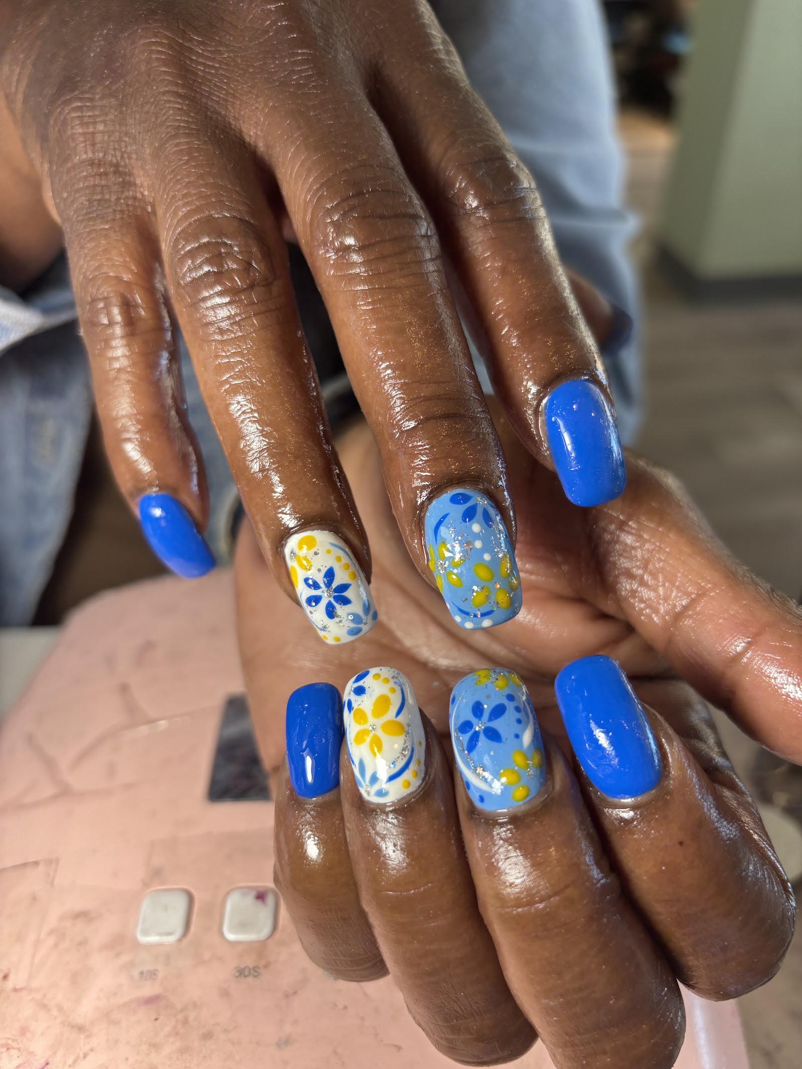 Atlantis Nails & Spa nail photo 1