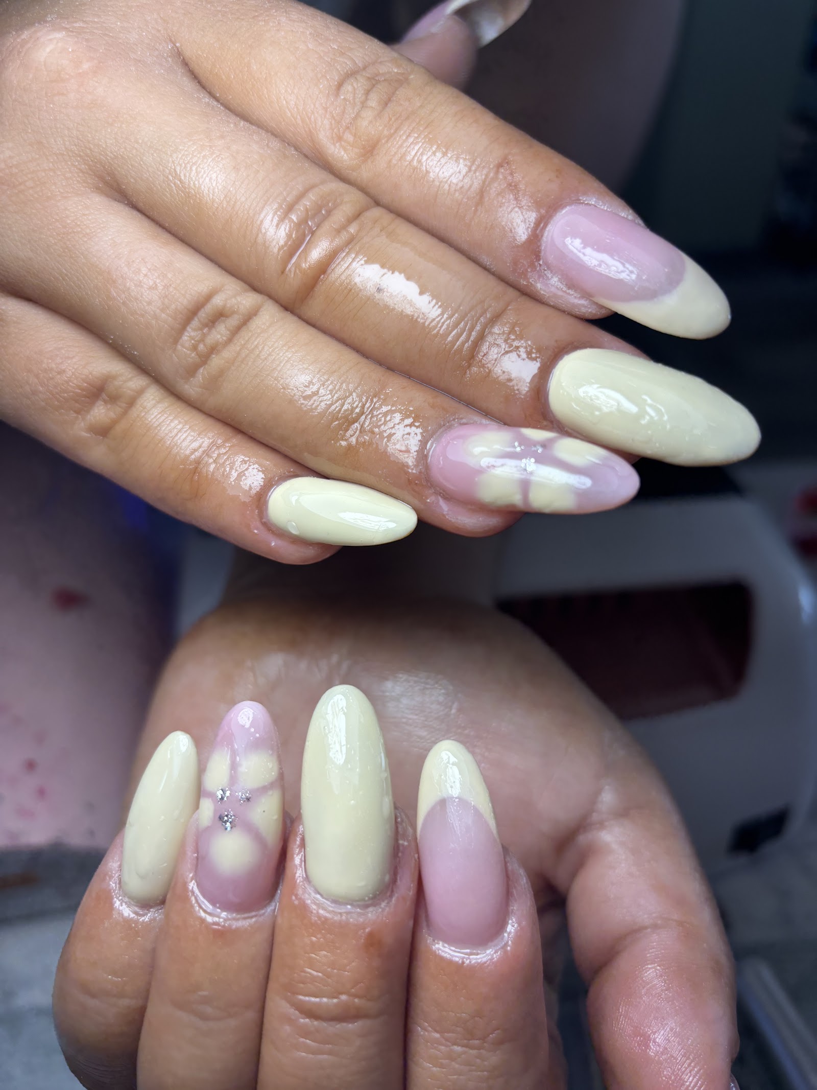 Atlantis Nails & Spa nail photo 2